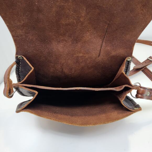 Artisan Brown Leather Crossbody Saddle Bag Handmade Boho Adjustable Strap - Picture 5 of 6